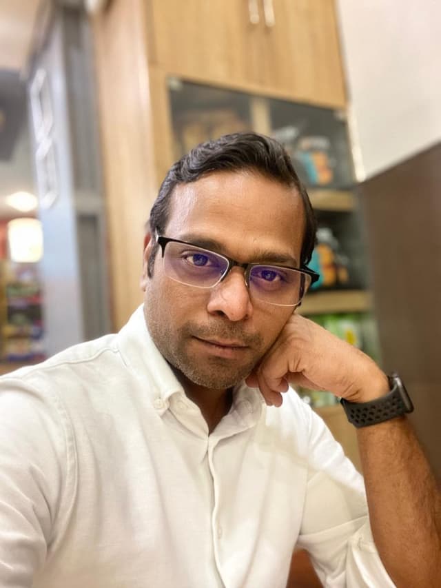 Namish Saxena